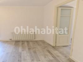 Casa (unifamiliar aislada), 411 m², cerca de bus y tren