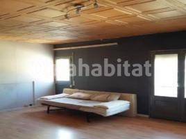 Piso, 77 m², cerca de bus y tren