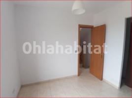 Houses (detached house), 182 m², near bus and train, almost new