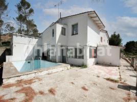 Casa (unifamiliar aislada), 392 m², cerca de bus y tren, Sant esteve Sesrovires