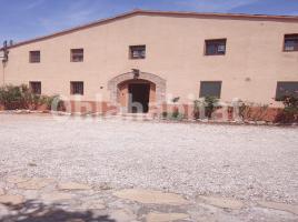 For rent Houses (country house), 350 m², near bus and train