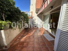 Casa (unifamiliar adossada), 245 m², prop de bus i tren, Can Bou