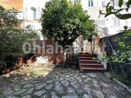 Casa (unifamiliar adossada), 245 m², prop de bus i tren, Can Bou