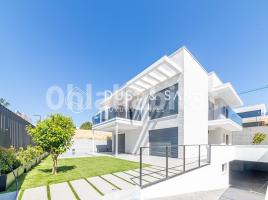 Obra nova - Casa a, 480 m², prop de bus i tren, nou, La Plana