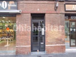 Piso, 56 m², cerca de bus y tren, Eixample