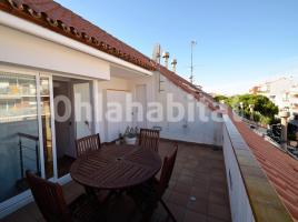 Attic, 130 m², near bus and train,  (Centro) 