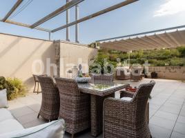 Casa (unifamiliar adosada), 289 m², cerca de bus y tren, seminuevo, EL CASTELLET