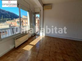 Piso, 103 m², cerca de bus y tren