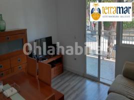 Lloguer apartament, 65 m², prop de bus i tren