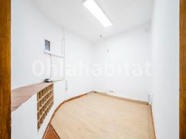 Casa (unifamiliar aïllada), 250 m², prop de bus i tren