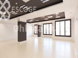 For rent office, 125 m², La Maternitat i Sant Ramon