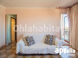 Piso, 77 m², cerca de bus y tren, Fontetes