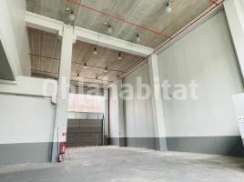 Lloguer nau industrial, 1000 m², Les Casernes - Sant Jordi