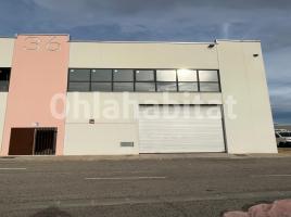 For rent industrial, 426 m², Santa Oliva