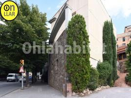 Houses (detached house), 236 m², near bus and train, Centro