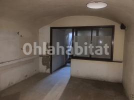 Casa (unifamiliar aïllada), 272 m², prop de bus i tren, CENTRO