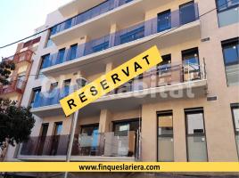 Obra nova - Pis a, 107.46 m², prop de bus i tren, nou