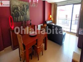 Apartamento, 117 m², cerca de bus y tren, seminuevo, Torreblanca