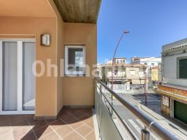 Apartament, 111 m², near bus and train, almost new, Eixample Residencial