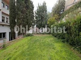 Casa (unifamiliar aislada), 720 m², cerca bus y metro