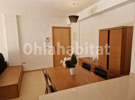 For rent apartament, 68.91 m², near bus and train, almost new, Salatar