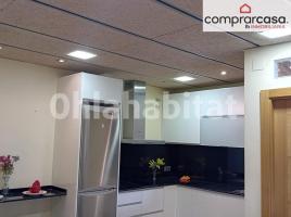 Loft, 43 m², cerca de bus y tren