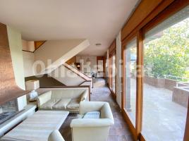 Houses (detached house), 514 m², near bus and train, Sant Cugat del Vallès