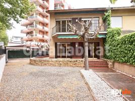 Casa (unifamiliar adossada), 246 m², prop de bus i tren, PLATJA LLEVANT