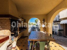 Houses (detached house), 210 m², near bus and train, Costa Daurada - Sant Gaietà