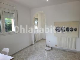 Houses (detached house), 153 m², near bus and train, almost new, Avinyonet de Puigventos