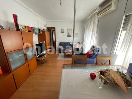 Apartament, 70 m², near bus and train