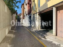 For rent parking, 10 m², almost new, Calle d'Enric Delaris