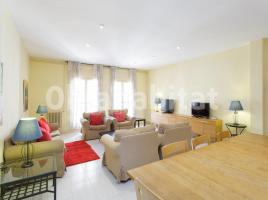 Dúplex, 261 m², cerca bus y metro, seminuevo, Jardines de Salvador Espriu