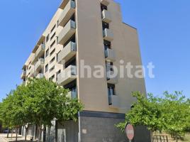 Apartamento, 110 m², seminuevo, Calle Maestro Sosa