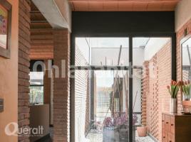 Houses (detached house), 397 m², almost new, Calle Ponent