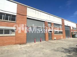 Industrial, 350 m², Emporda