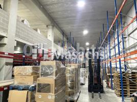 Nave industrial, 640 m², (Navarrevisca)