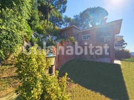 Houses (villa / tower), 231 m²