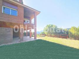 Houses (villa / tower), 231 m²