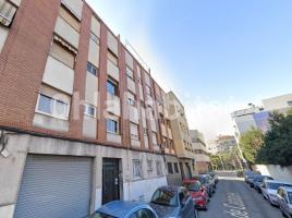 Flat, 53 m², near bus and train, Eixample