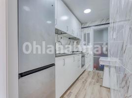 Flat, 92 m², near bus and train, Llevant