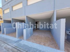 New home - Houses in, 170.15 m², near bus and train, new, Centro