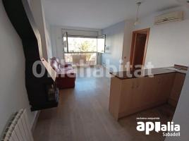 Pis, 62 m², prop de bus i tren, seminou, Poble Sec