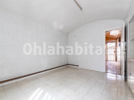 Houses (detached house), 166 m², near bus and train, Poble - Casc Antic