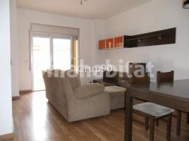 Apartament, 67 m², près de bus et de train, presque neuf, Mollerussa