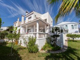 Houses (terraced house), 124 m², near bus and train, Montsià de Mar