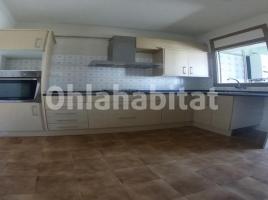 Piso, 117 m², cerca de bus y tren, Calle de Mossèn Sarret