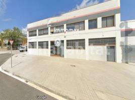 For rent industrial, 2765 m², Zona