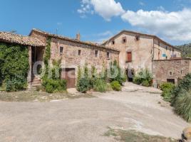 Houses (masia), 1116 m², Zona