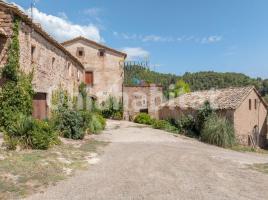 Houses (masia), 1116 m², Zona